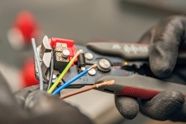 Best Home Electrical Repair  in Huntsville, MO
